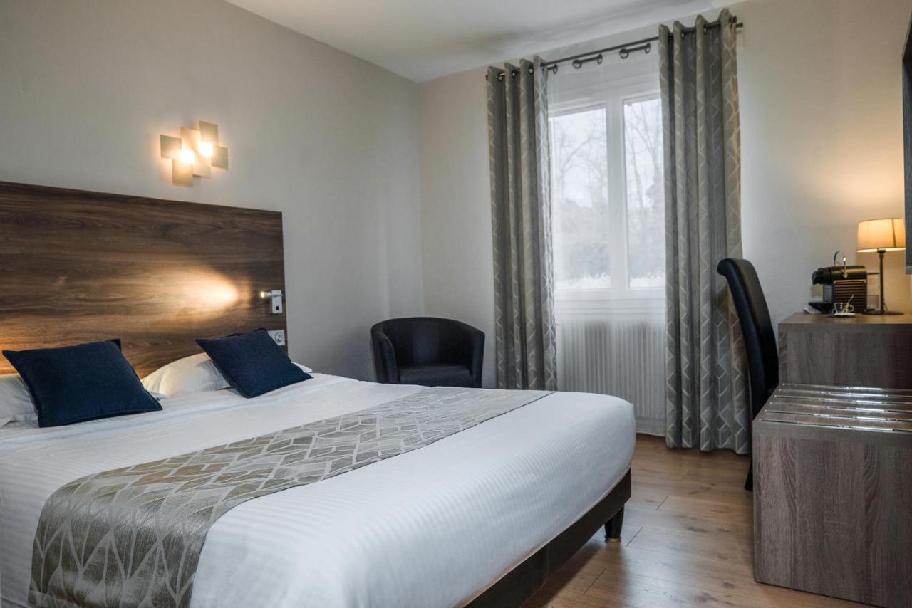 Logis Hotel Le Petit Casset La Boisse ภายนอก รูปภาพ