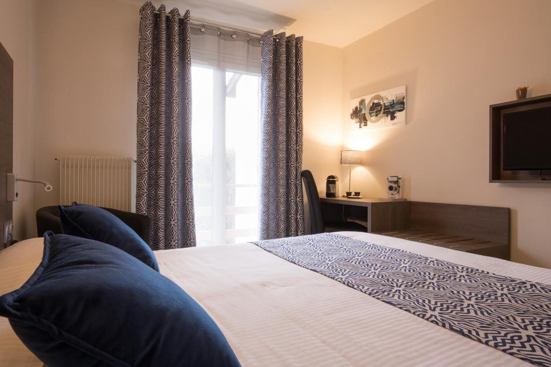 Logis Hotel Le Petit Casset La Boisse ห้อง รูปภาพ