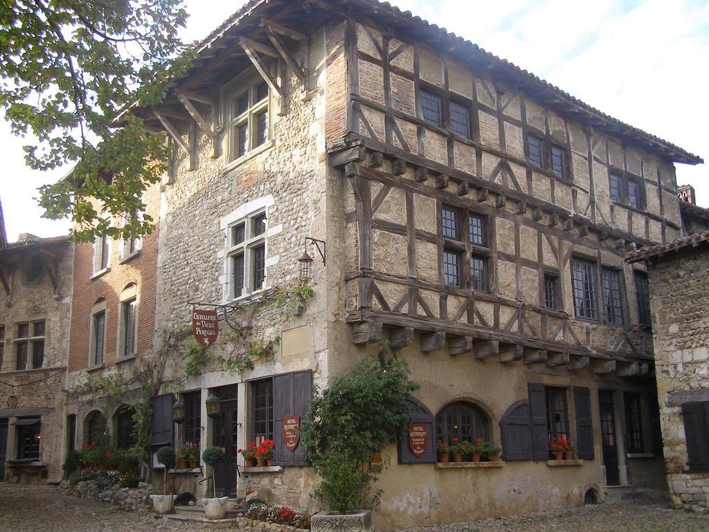 Logis Hotel Le Petit Casset La Boisse ภายนอก รูปภาพ