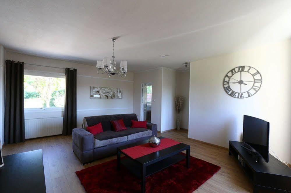 Logis Hotel Le Petit Casset La Boisse ภายนอก รูปภาพ