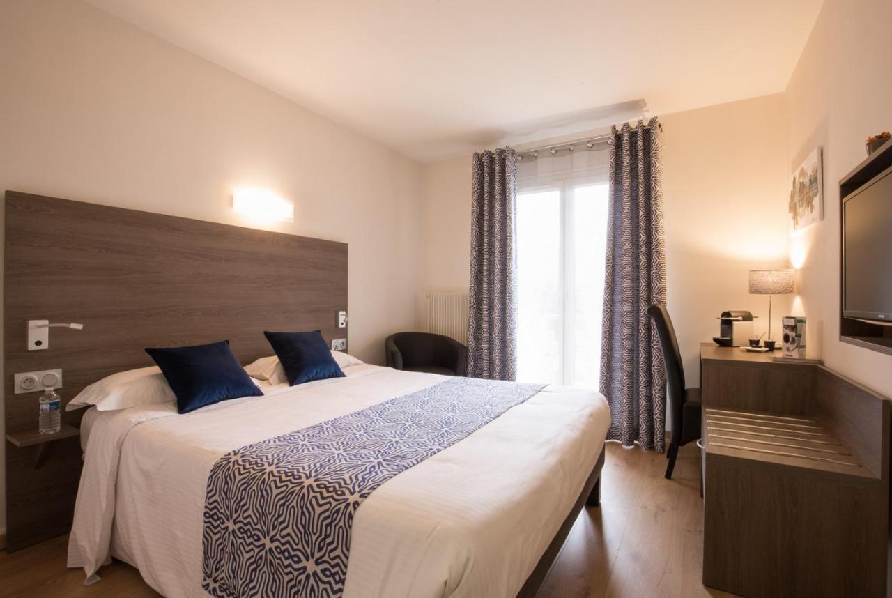 Logis Hotel Le Petit Casset La Boisse ภายนอก รูปภาพ